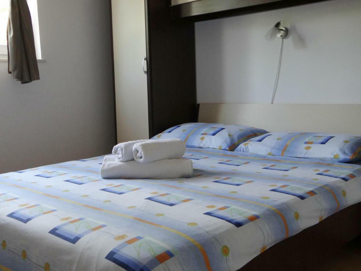 Petar Apartment Đảo Krk Ngoại thất bức ảnh